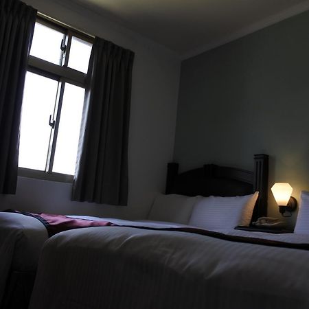 North Sea Hotel Taichung Bagian luar foto