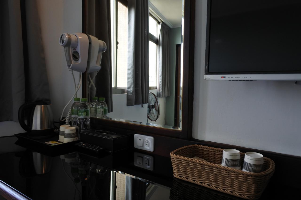 North Sea Hotel Taichung Bagian luar foto